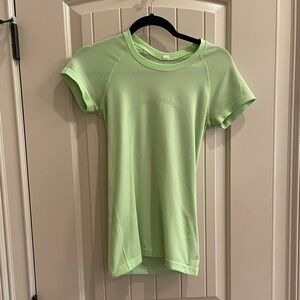 Lululemon Swiftly Tech Short Sleeve
